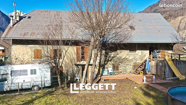 Maison 9 pièces 189 m²