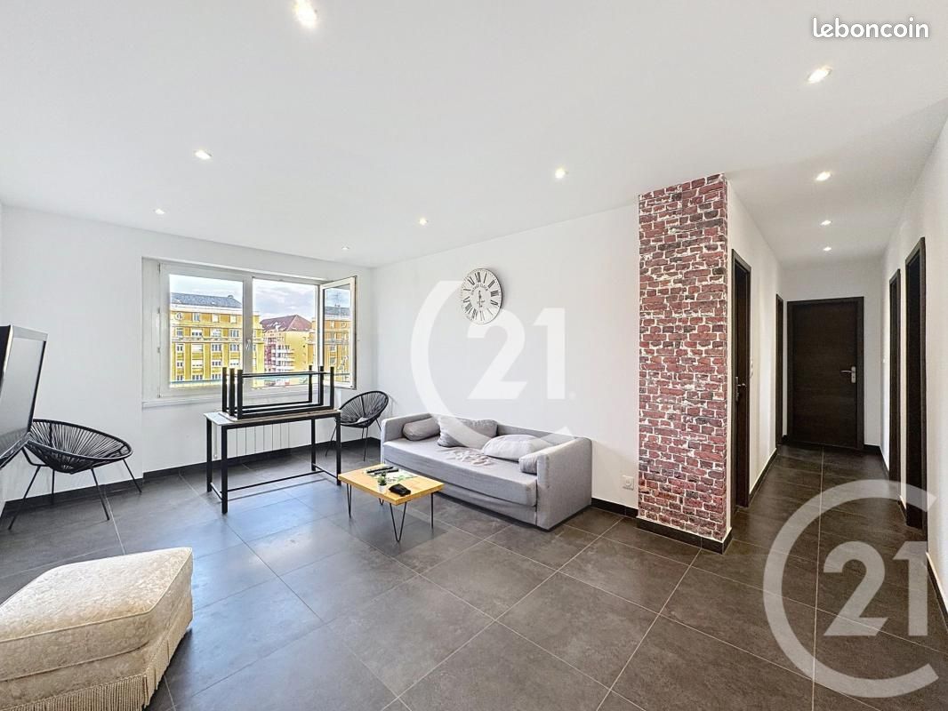 Appartement 5 pièces 88 m² · à Belfort · 88 m² · 165 000 €