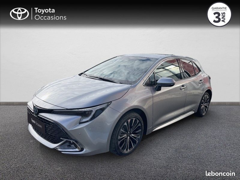 Toyota Corolla 1.8 140ch Design Pack Confort (image 1)