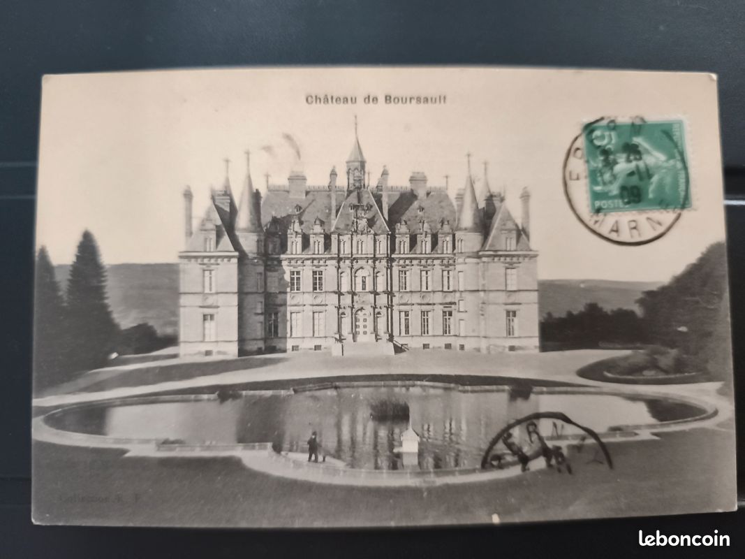 CPA 70 - CHAMPLITTE (Haute Saône) - Le Château et Remparts