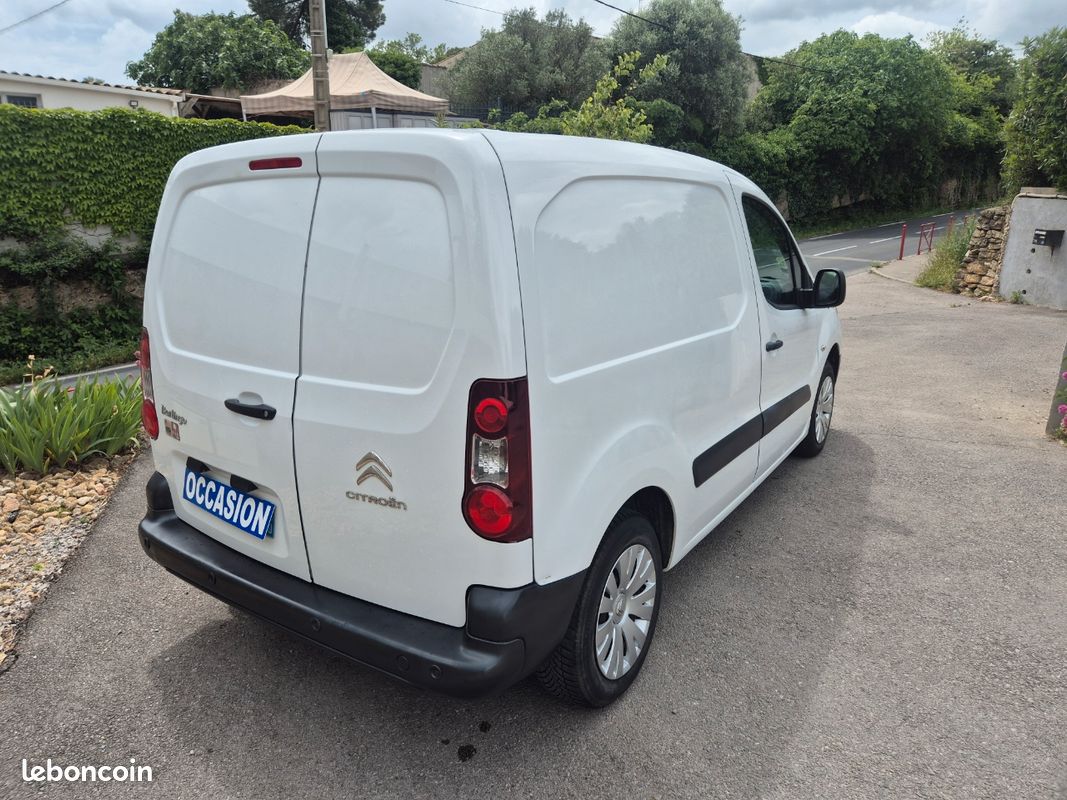 Citroen BERLINGO 1.6 BLUE-HDI 100 ch / 1ère Main / 31 000 km / Historique complet / TVA (image 4)