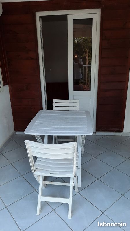 Appartement 1 pièce 42 m² · à Sainte-Anne · 42 m² · 650 €