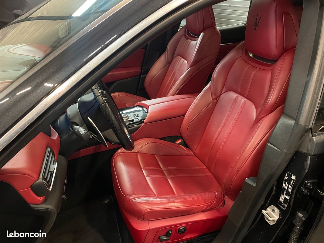 Maserati Levante SQ4 GranSport – 430 cv – Garantie 12 mois offerte - Nero Ribelle – Entretien à jour (image 7)