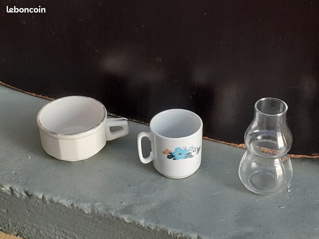 Lot tasses et verres (image 4)