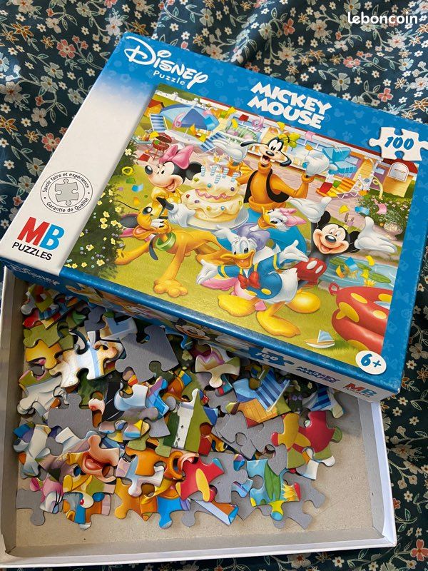 Puzzle Mickey mouse 100 pièces (image 2)