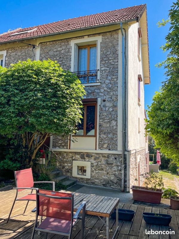 Maison 5 pièces 132 m² · à Dampmart · 132 m² · 377 000 €