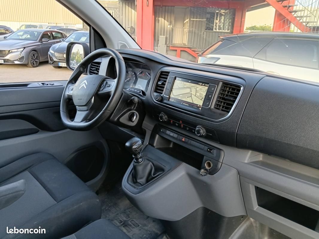 Citroën Jumpy III 2.0L BLUEHDI 145cv GPS CAMERA TAILLE STANDARD M (image 4)