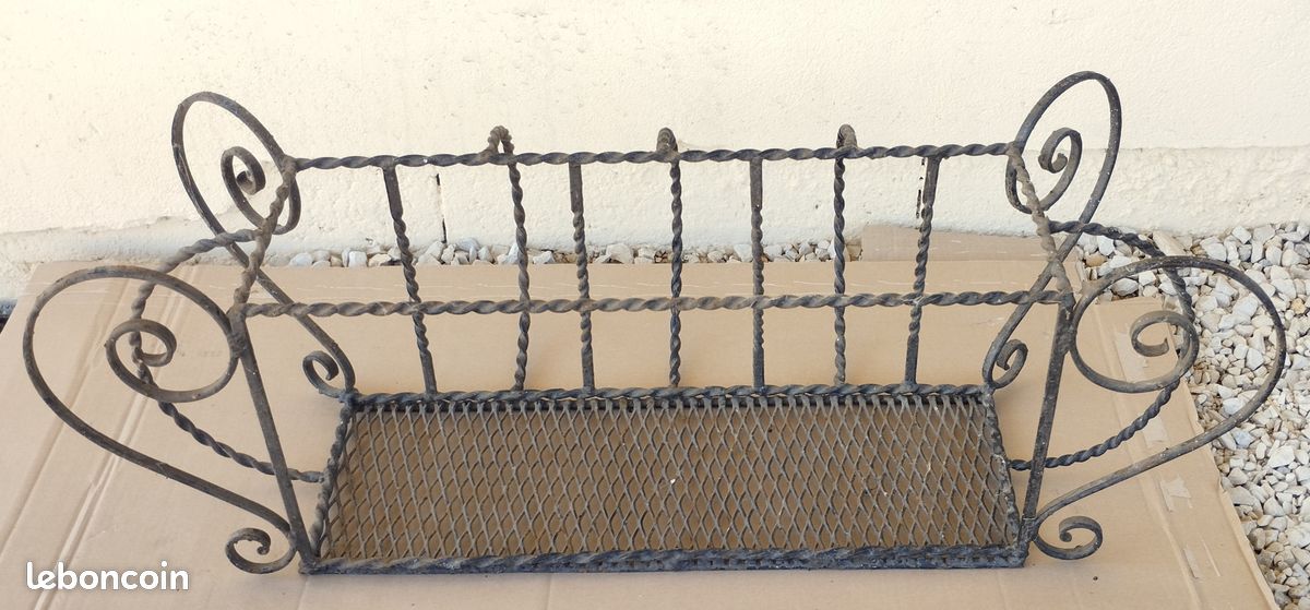 ANCIEN CADRE a poser ou a accrocher EUR 1,00 - FR