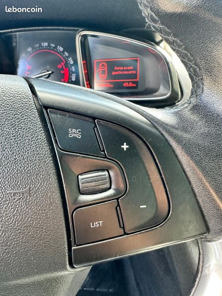 Citroen DS5 1.6 BLUEHDI120 SO CHIC S&S (image 7)