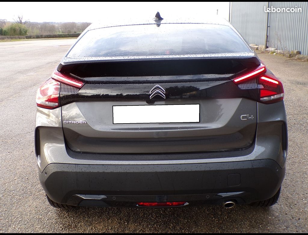 Citroën C4 III BHDI 130 MAX EAT8 (image 4)