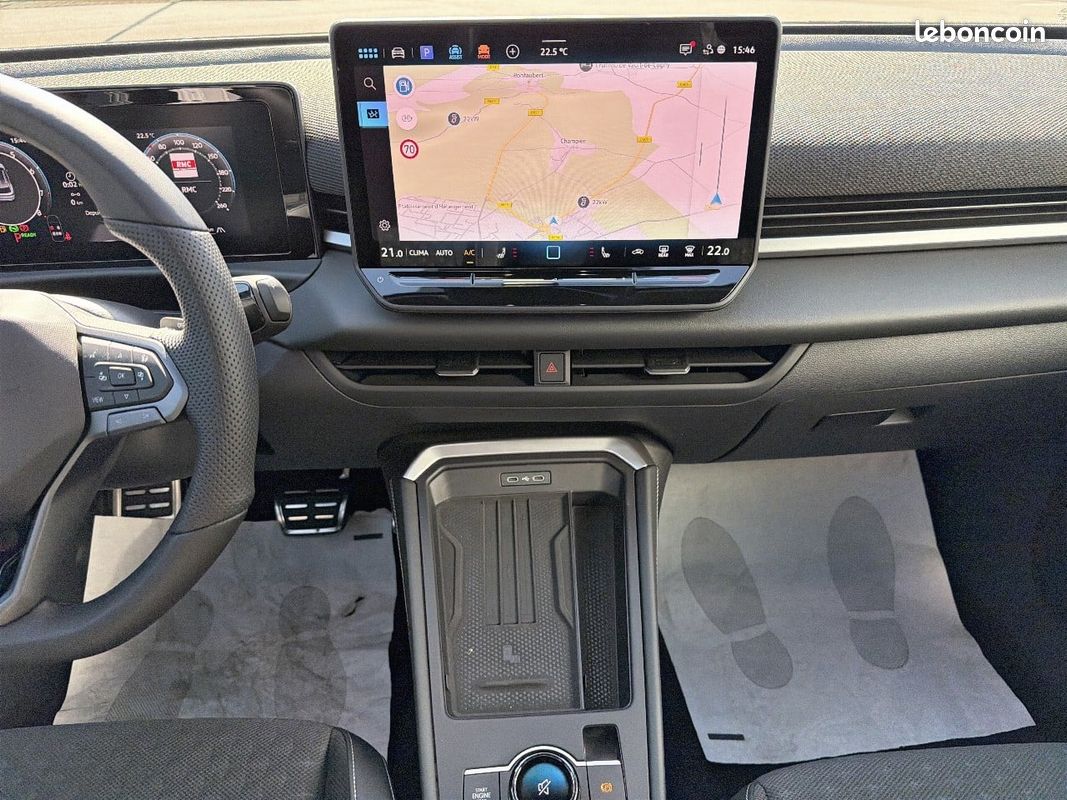 VOLKSWAGEN T-Roc 1.5 eTSI EVO2 Hybrid 150 ch DSG7 R-Line (image 12)