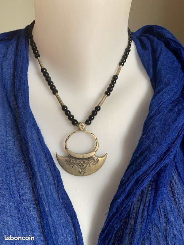 Collier touareg ancien métal argenté (image 1)