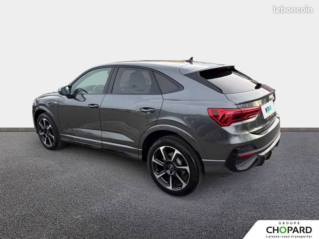 AUDI Q3 Sportback 35 TFSI 150 ch S tronic 7 S line (image 7)