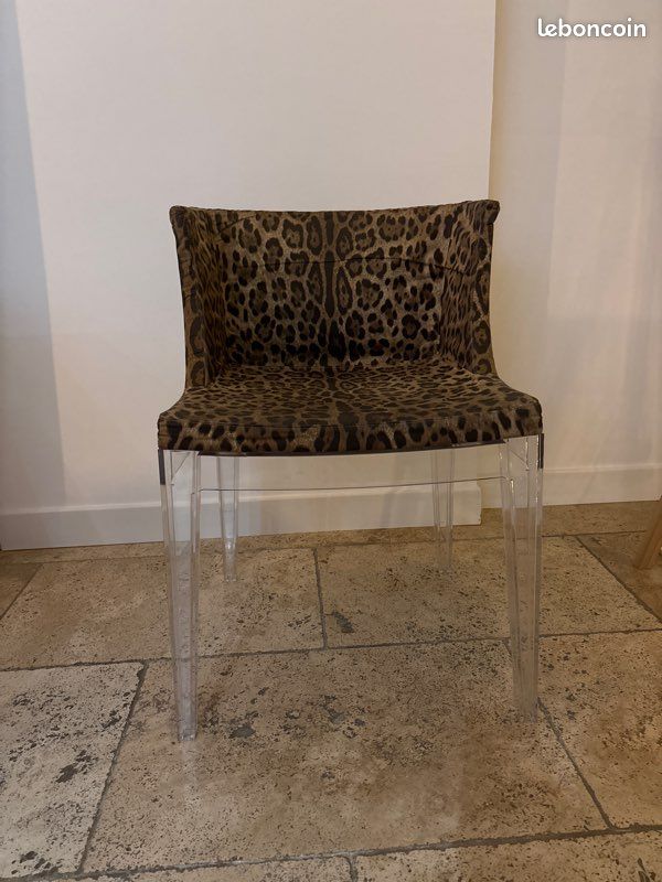 Chaise KARTELL - MADEMOISELLE CHAIR de STARCK - Édition limitée DOLCE & GABBANA (image 1)