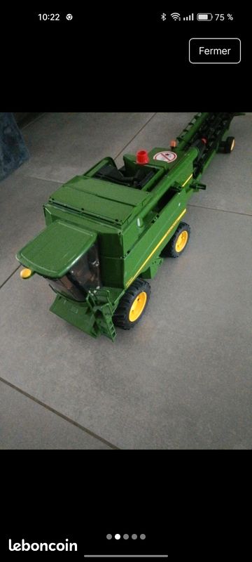 Moissonneuse batteuse John Deere et accessoires (image 1)