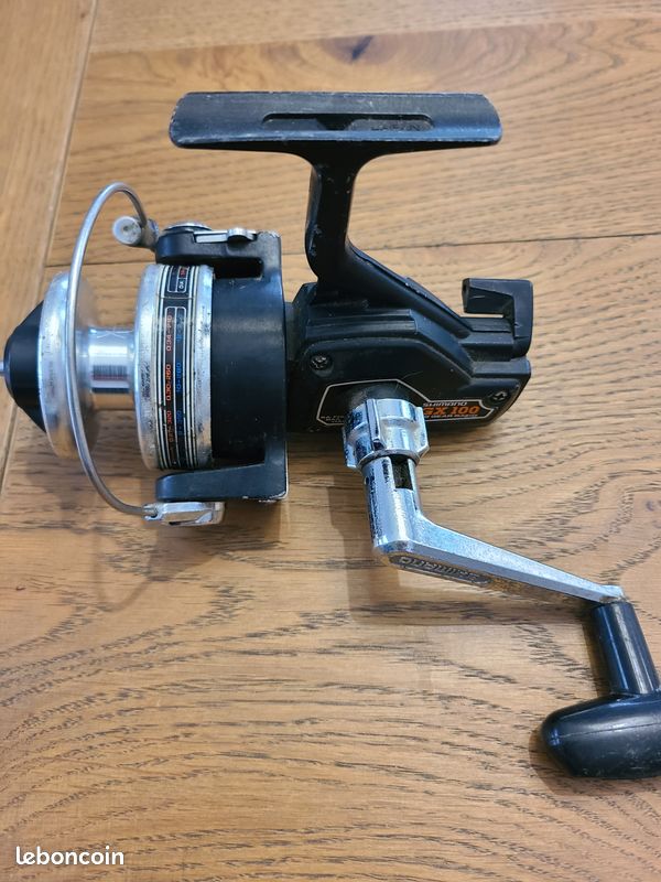 Moulinet de pêche Shimano 24 Twin Power C3000 Spinning expédié du JAPON