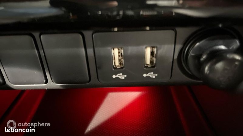Mitsubishi Eclipse Cross 2.4 MIVEC PHEV 188ch Intense Edition 4WD (image 30)