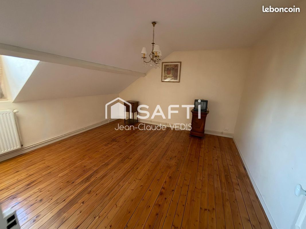 Propriété 10 pièces 280 m² (image 16)