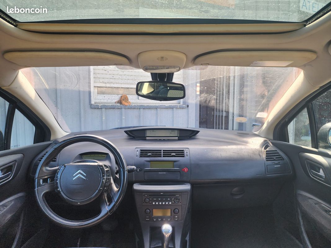 CITROEN C4 1.6 HDI 110 CH Automatique (image 3)