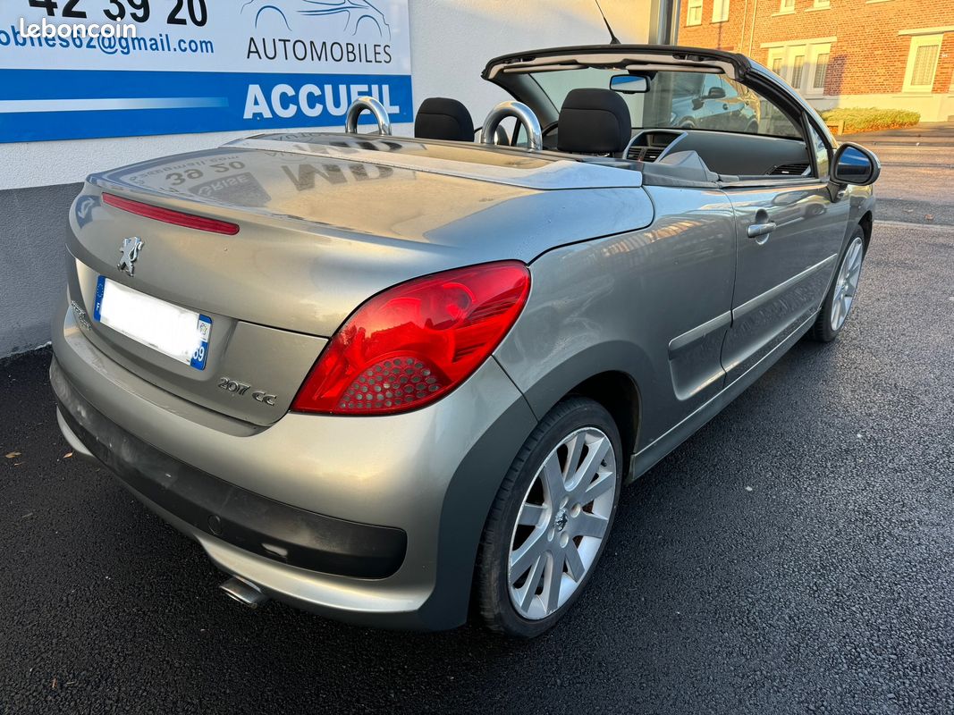 Peugeot 207 cc Cabriolet 1.6 HDi 110 CV Básico (image 4)