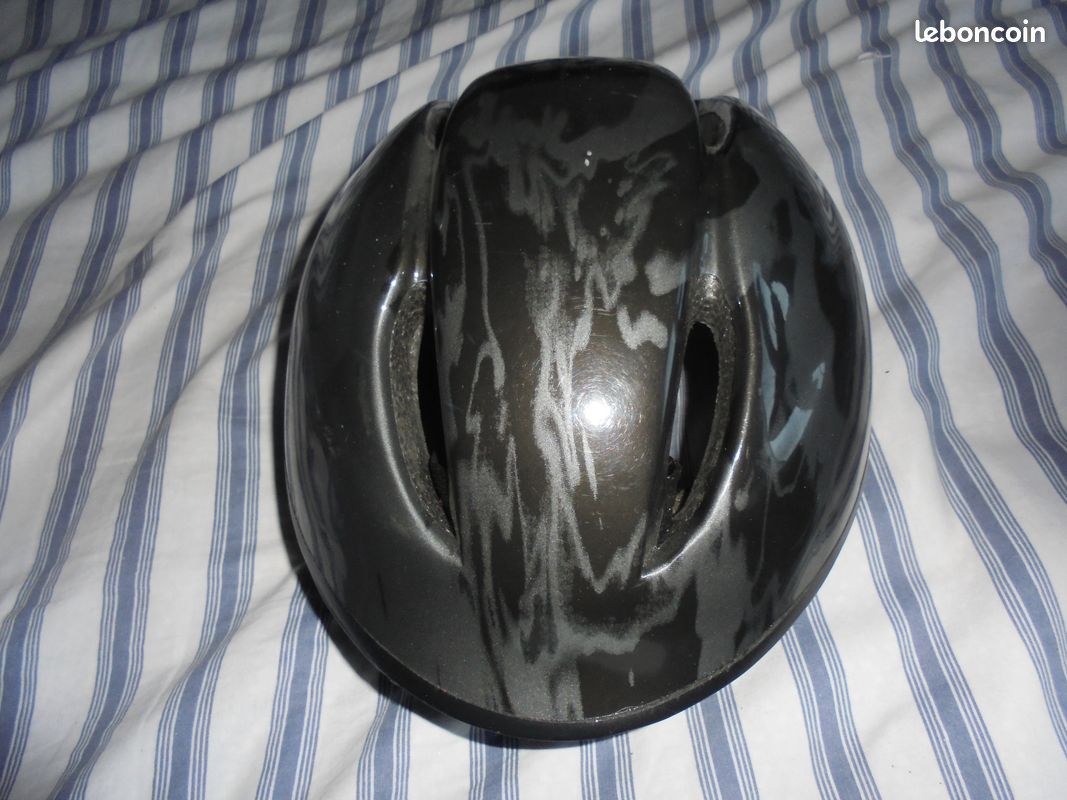 Casque de velo taille 55 X 57 cm (image 1)