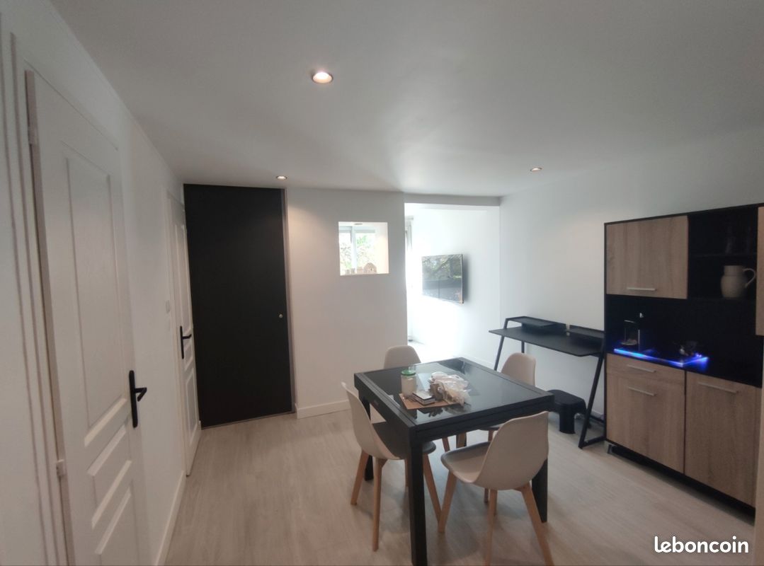 Appartement 2 pièces 30 m² · à Fréjus · 30,4 m² · 750 €/mois