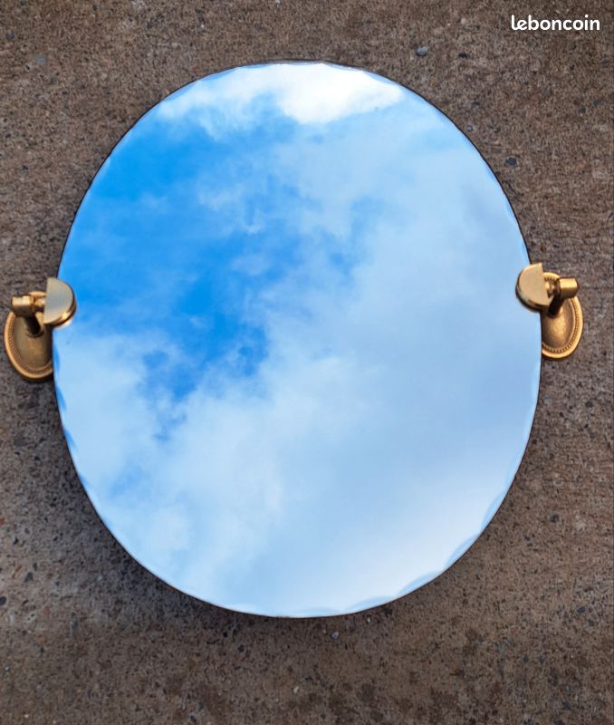 Miroir de salle de bain (image 1)