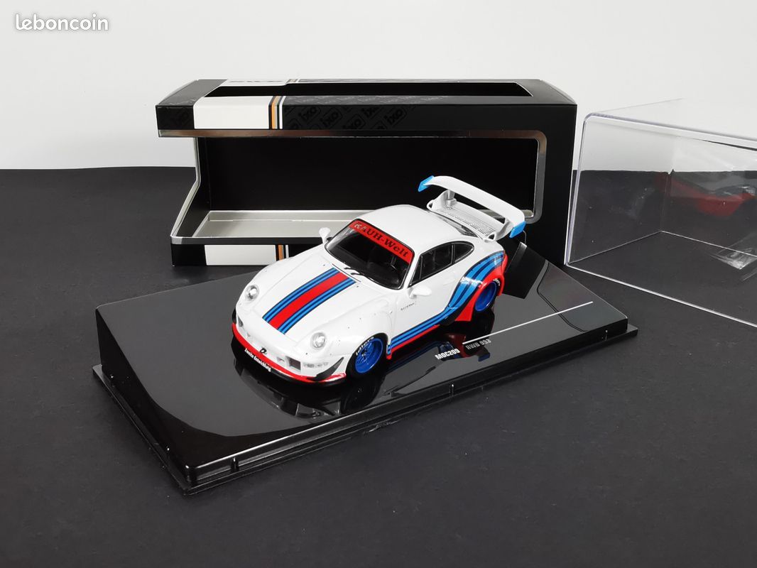 Cadre Photo Voiture Porsche 993 RWB Martini Racing - Bois, 3 Photos, 24x30cm