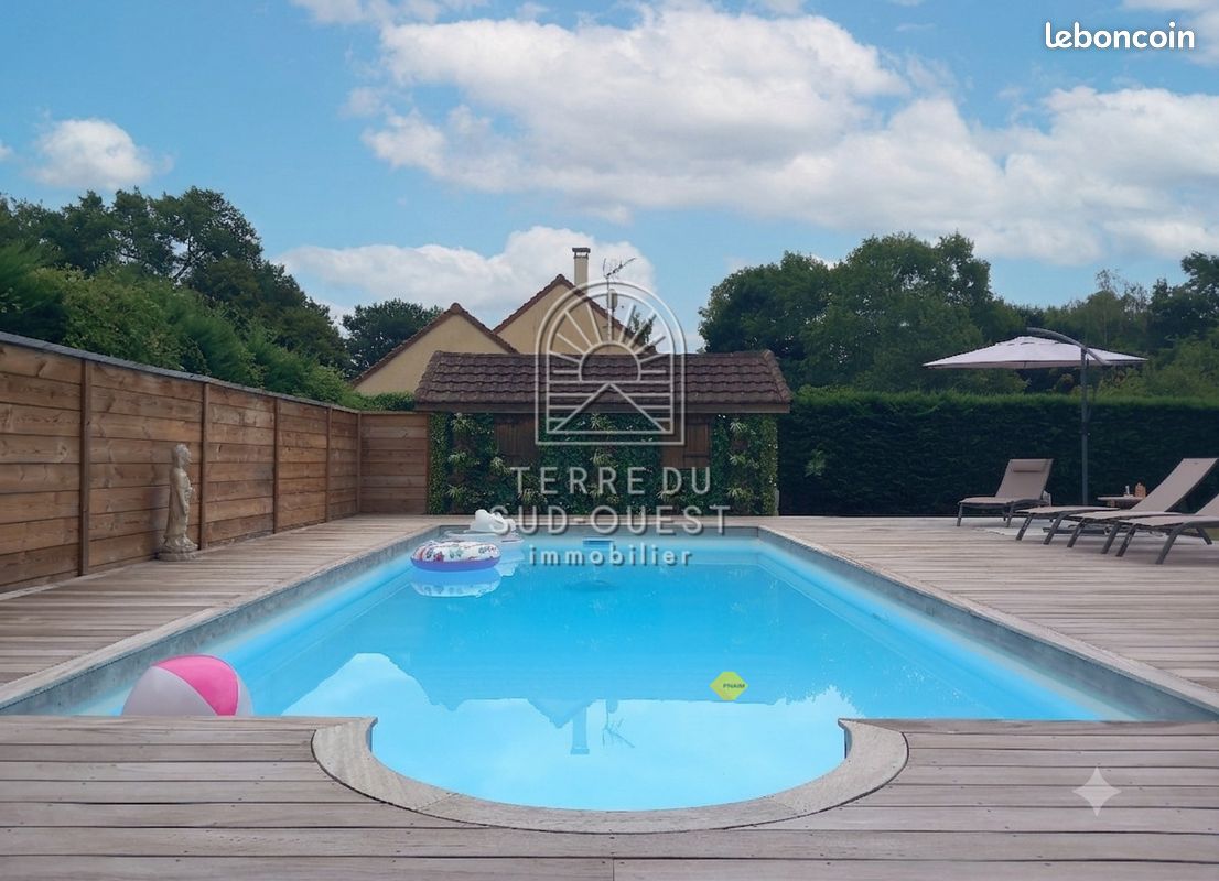 Maison 7 pièces 148 m² · à Mont · 148 m² · 315 000 €