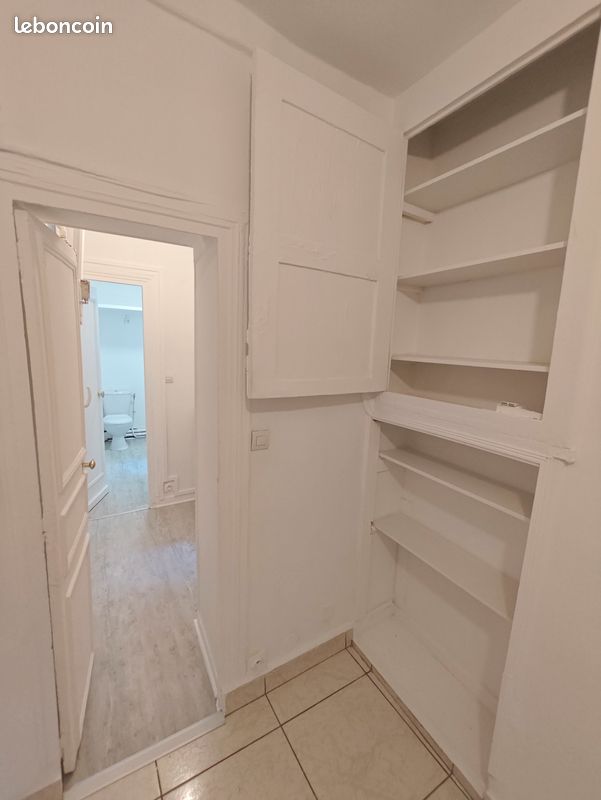 Appartement 1 pièce 16 m² · à Paris · 15,6 m² · 175 000 €