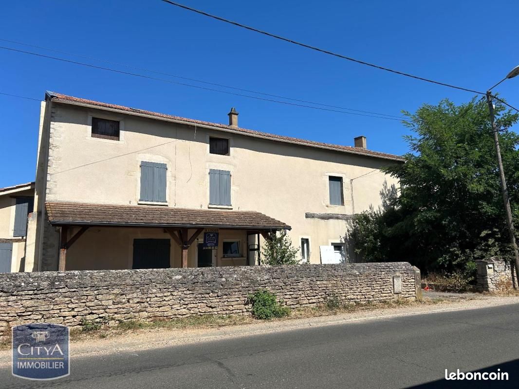 Maison 4 pièces 78 m² · à Plottes · 78 m² · 890 €