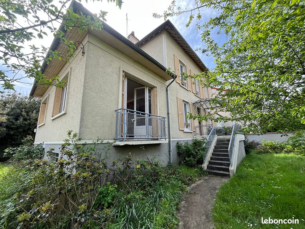 Maison 7 pièces 133 m² · à Villemomble · 133 m² · 549 000 €