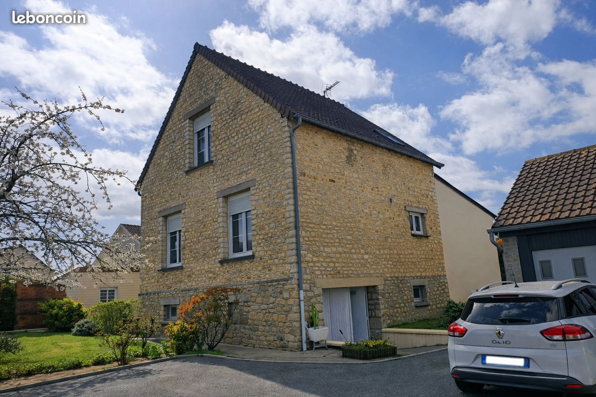 Maison 5 pièces 140 m² · à Saint-Germain-du-Corbéis · 140 m² · 275 000 €