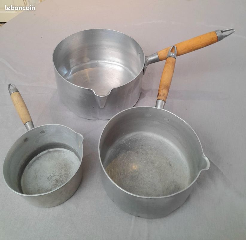 Ancien Pot De Cantine Militaire Tournus En Aluminium - Hauteur 16 Cm, Vintage Français