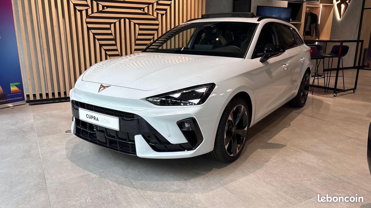 CUPRA Leon Sportstourer 1.5 eTSI Hybrid 150 ch DSG7 V (image 1)