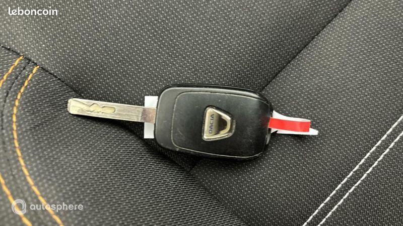 Dacia Sandero 1.0 TCe 90ch Stepway Confort -22 (image 16)