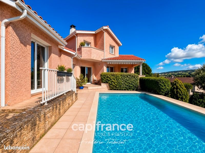 Maison 6 pièces 173 m² · à Châtillon · 173 m² · 549 000 €