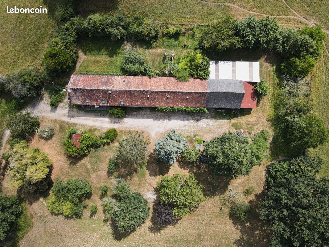 Maison 7 pièces 180 m² · à Sillé-le-Guillaume · 180 m² · 165 000 €