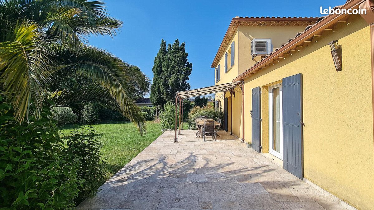 Maison 5 pièces 145 m² · à Camaret-sur-Aigues · 145 m² · 430 000 €