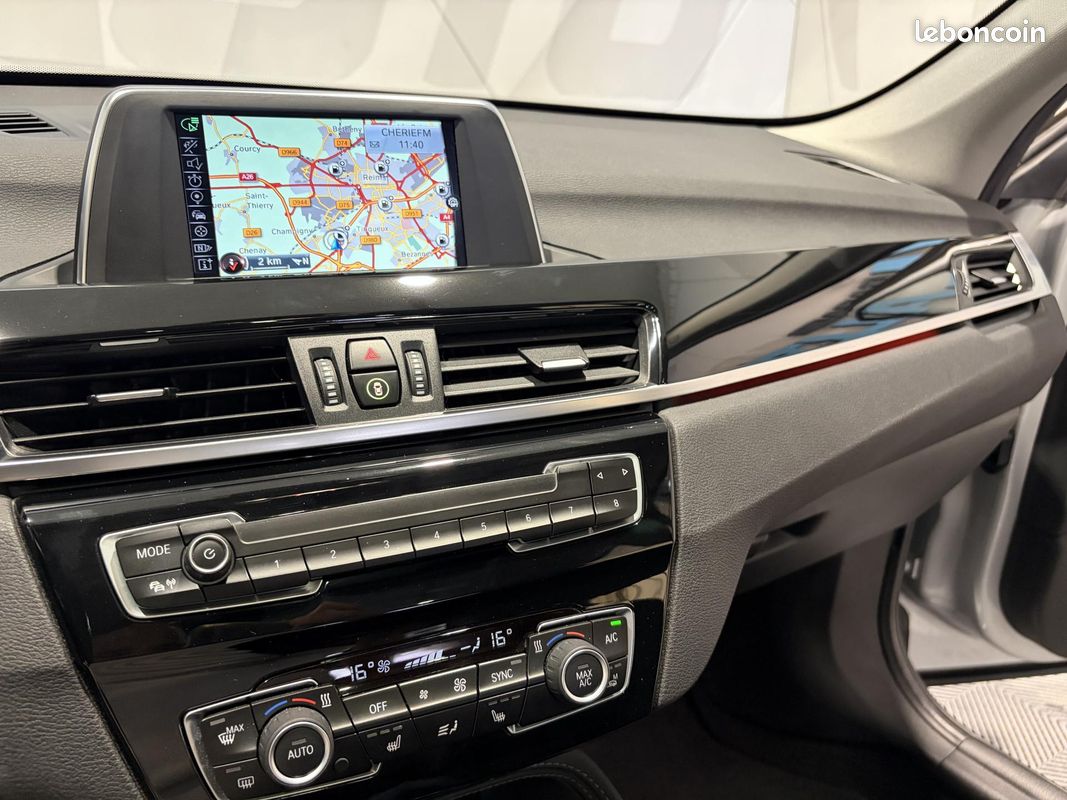 BMW X1 sDrive 18i 136 ch F48 xLine (image 10)