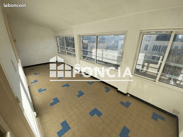 Appartement 2 pièces 32 m² · à Draguignan · 32 m² · 360 €