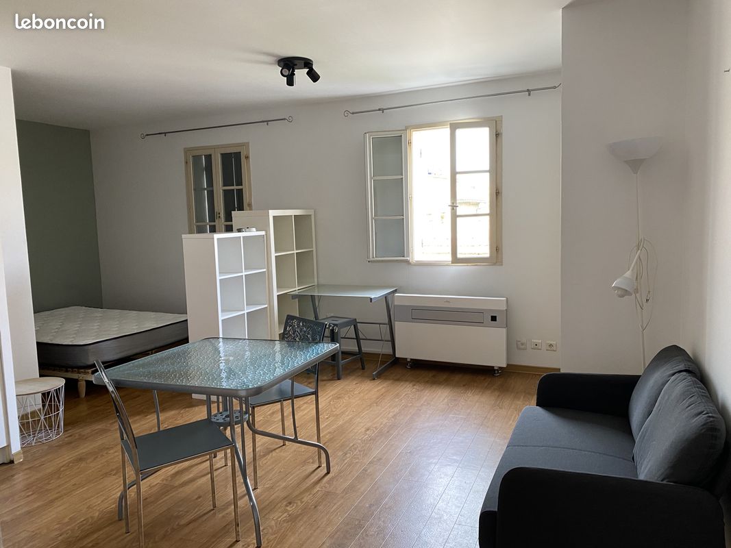 Appartement 1 pièce 28 m² · à Avignon · 28 m² · 500 €