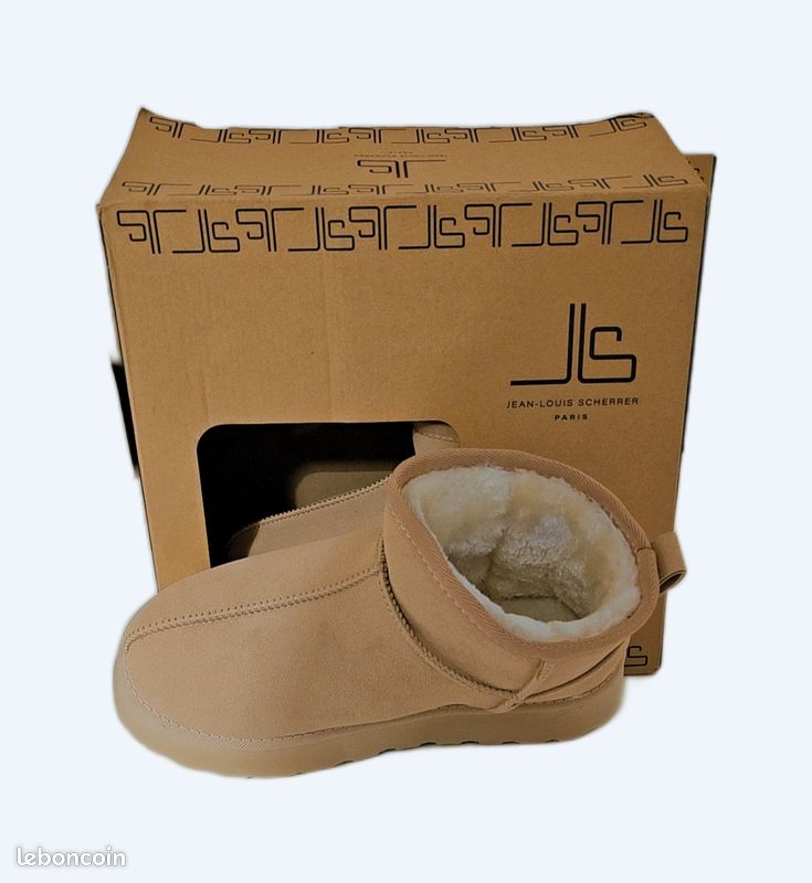 Bottes Jean-Louis Scherrer pointure 39 neuves 👢
Jamais portées, état impeccable.
Confortables et tendance, faciles à assortir avec toutes les tenues.
Parfaites pour l’automne/hiver (image 1)