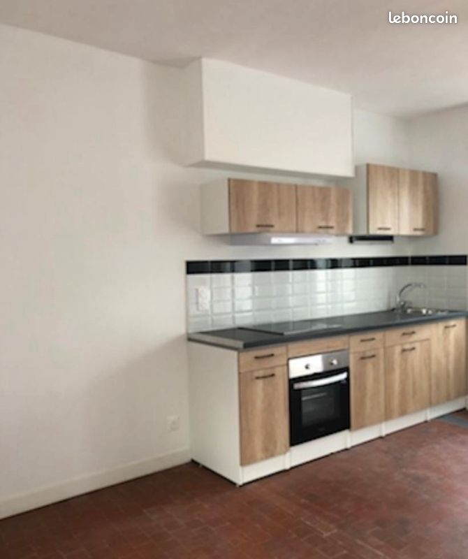 Maison 3 pièces 80 m² · à Saugy · 80 m² · 580 €/mois