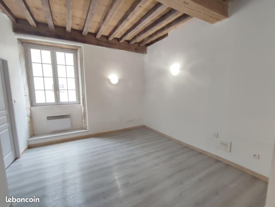 Appartement 2 pièces 47 m² · à Crémieu · 47 m² · 655 €/mois