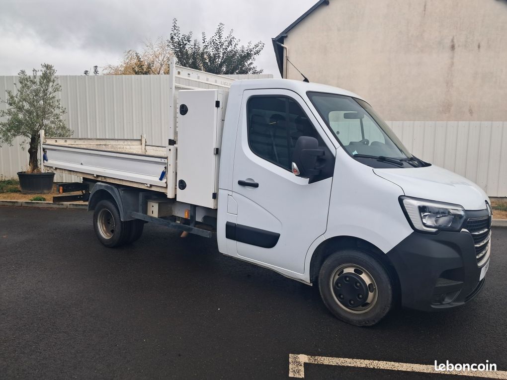 Renault Master Benne avec Coffre 2.3 dci 130 ch Confort 3.5t 49900 kms et 11/2021 (image 3)