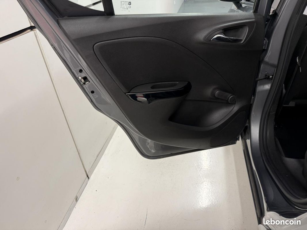 Opel corsa 1.2 essence 69 cv enjoy (image 23)