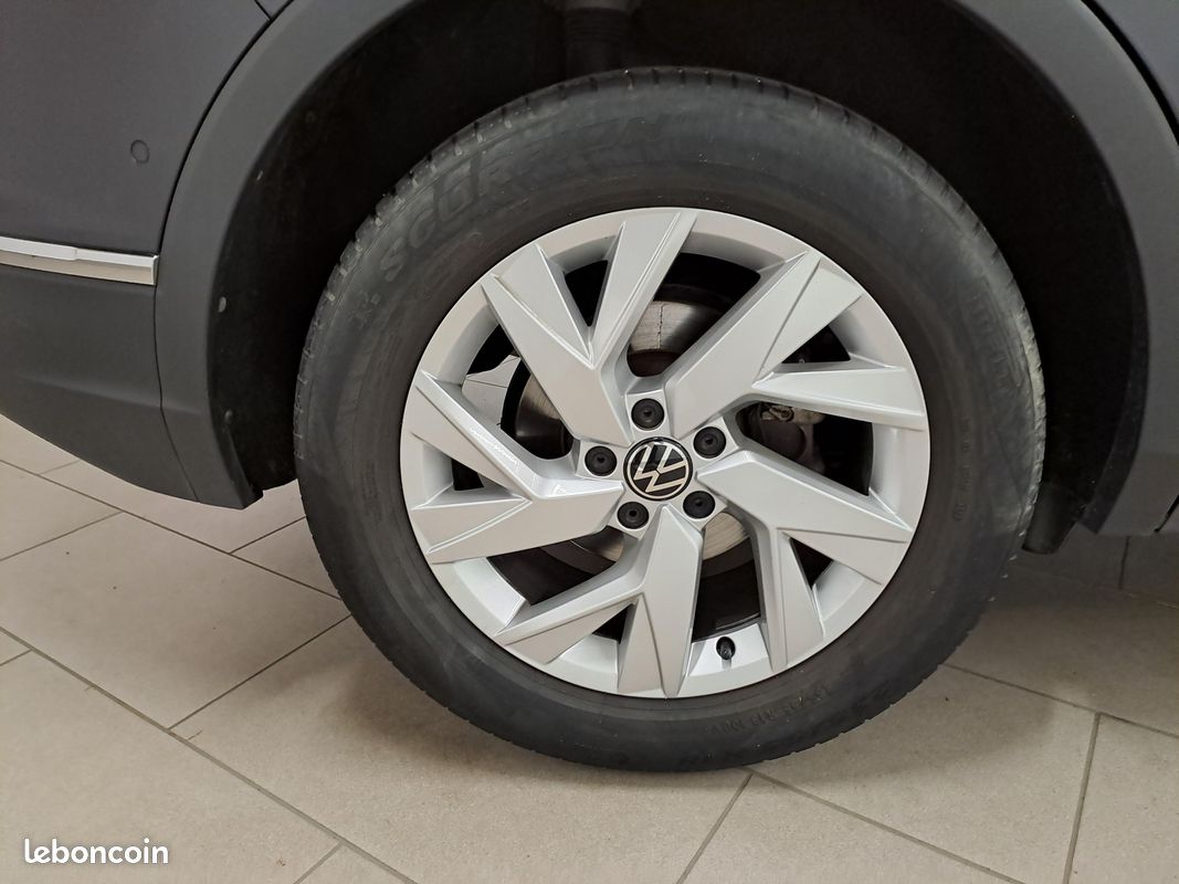 VOLKSWAGEN Tiguan 2.0 TDI 150ch DSG7 Elegance (image 12)