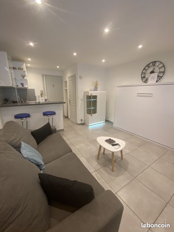 Appartement 1 pièce 22 m² · à Saint-Laurent-du-Var · 22 m² · 750 €