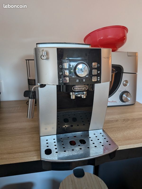 Cafetière broyeur Delonghi (image 1)